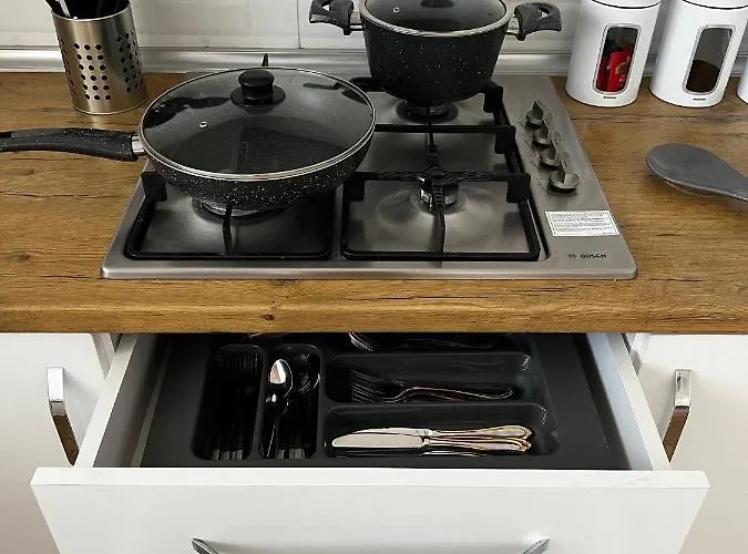 Stylish 3 Bedroom In Kyrenia Northern Cyprus Apartmán