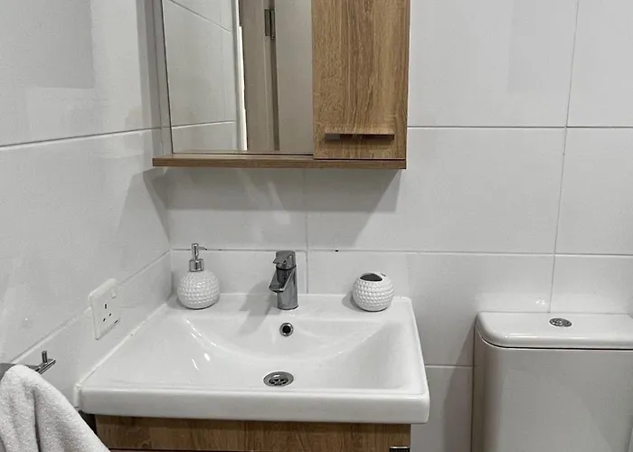 Stylish 3 Bedroom In Kyrenia Northern Cyprus