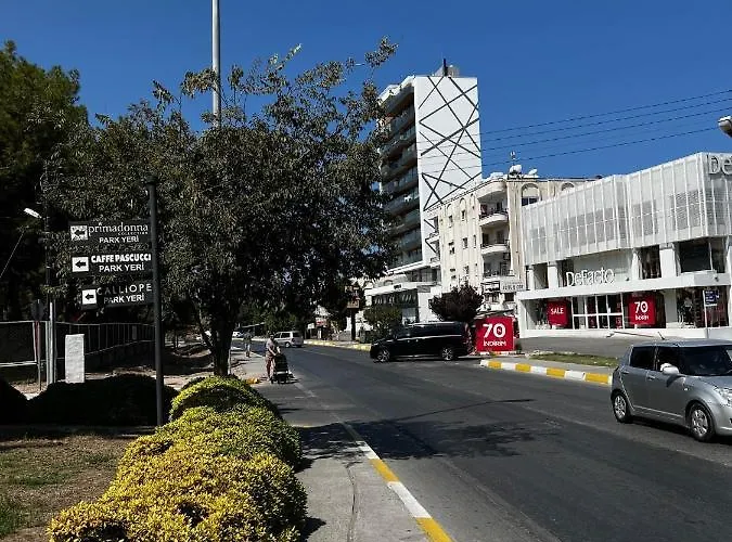 Stylish 3 Bedroom In Kyrenia Northern Cyprus * Kyrenia (Northern Cyprus)