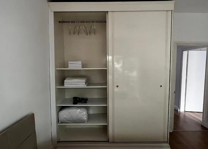 Stylish 3 Bedroom In Kyrenia Northern Cyprus Apartmán