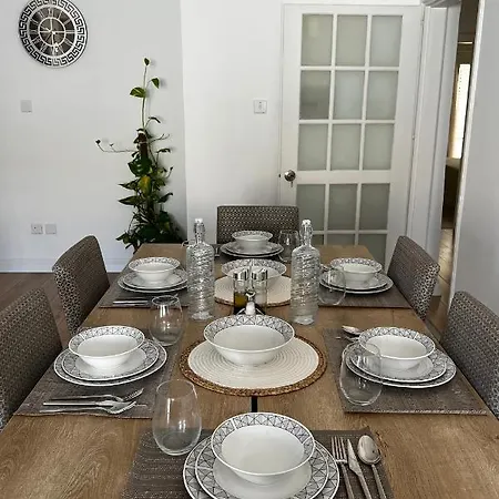 Stylish 3 Bedroom In Kyrenia Northern Cyprus דירה