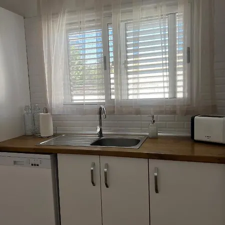 Stylish 3 Bedroom In Kyrenia Northern Cyprus