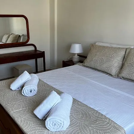 Stylish 3 Bedroom In Kyrenia Northern Cyprus * Κερύνεια