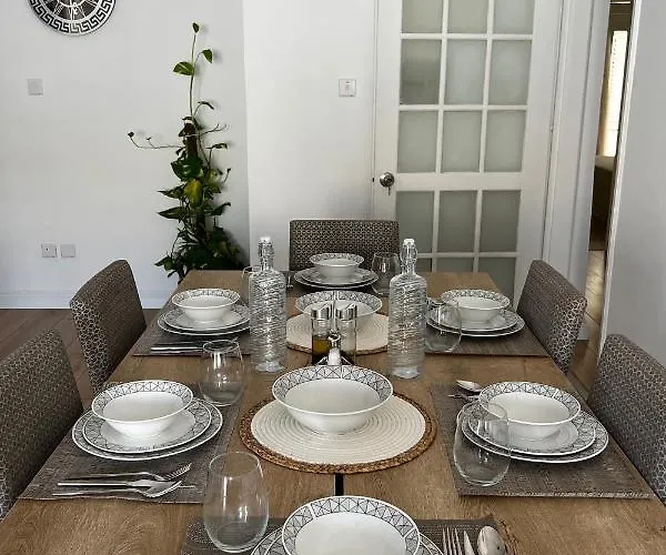 Stylish 3 Bedroom In Kyrenia Northern Cyprus Appartamento