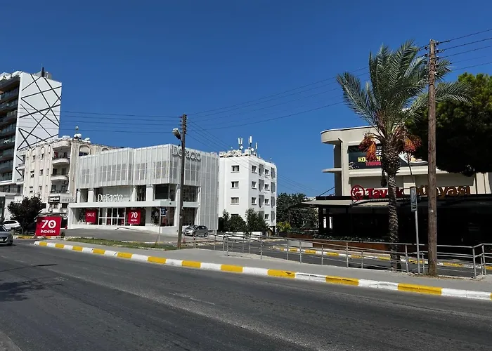 Appartamento Stylish 3 Bedroom In Kyrenia Northern Cyprus *