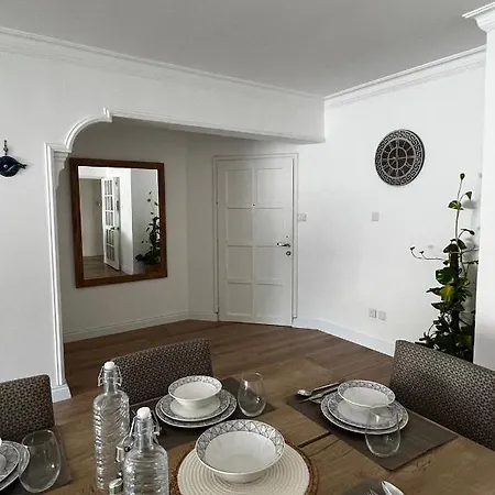 Апартаменты Stylish 3 Bedroom In Kyrenia Northern Cyprus Кирения