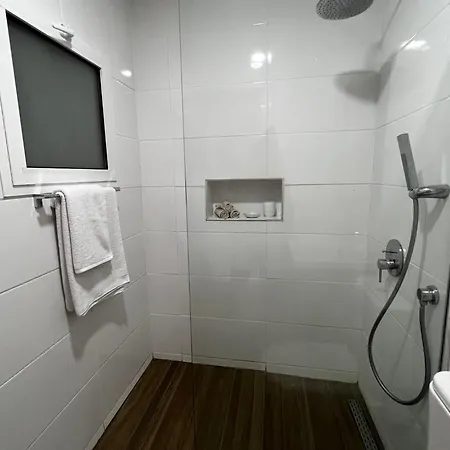 Stylish 3 Bedroom In Kyrenia Northern Cyprus Апартаменты Кирения