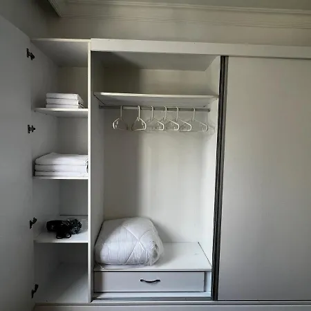 Stylish 3 Bedroom In Kyrenia Northern Cyprus Апартаменты *