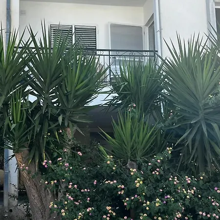 Stylish 3 Bedroom In Kyrenia Northern Cyprus