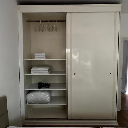 Stylish 3 Bedroom In Kyrenia Northern Cyprus Апартаменты